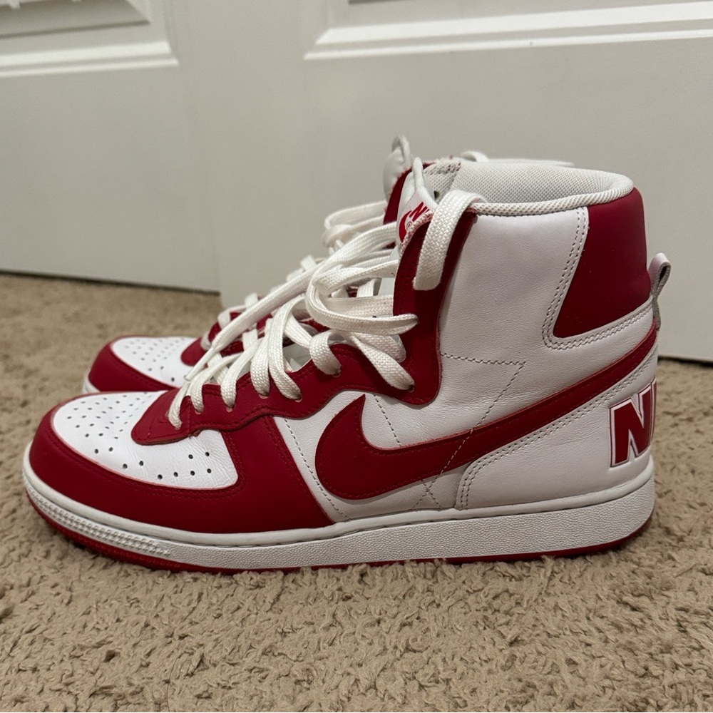 Nike Terminator High Retro University Red White Men’s Size 10 - Picture 2 of 10